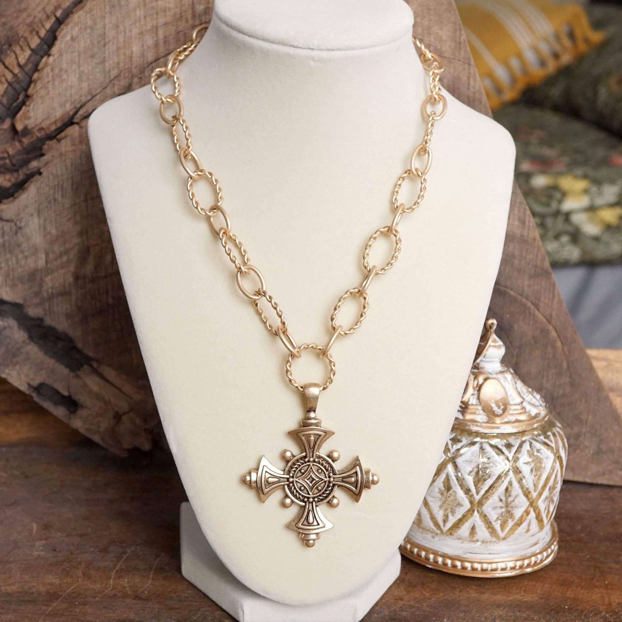 Vintage Glory Cross Pendant Necklace – Alicia DiMichele Boutique