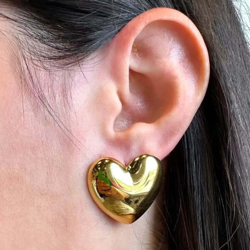 Gold Heart Earrings – Alicia DiMichele Boutique