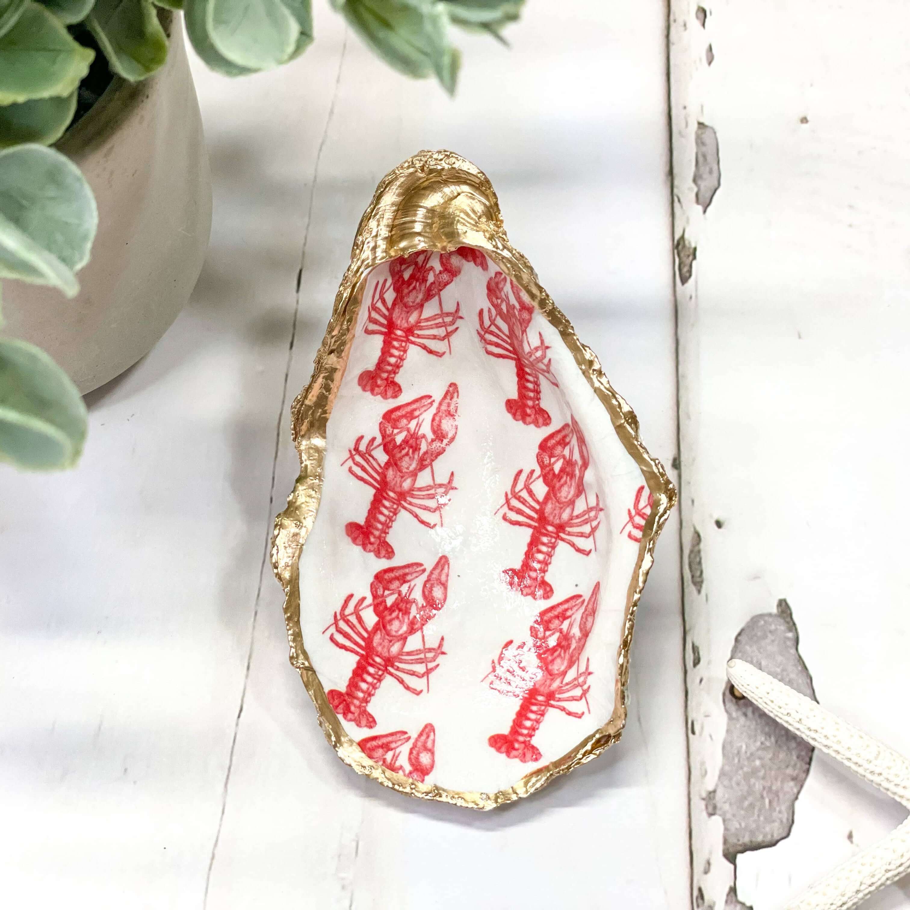 Red Lobsters Oyster Trinket Dish – Alicia DiMichele Boutique
