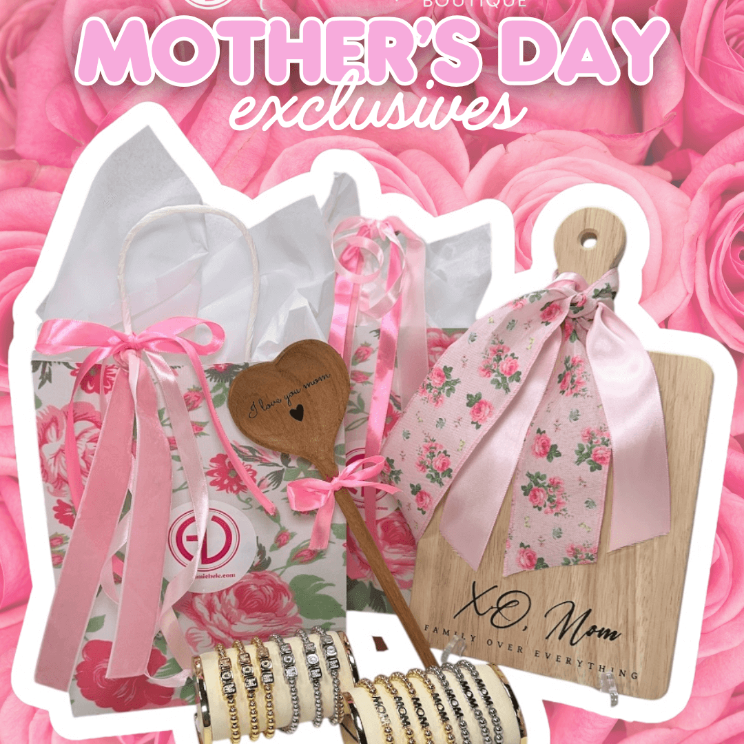 XO Mom Board – Family Over Everything™ Edition – Alicia DiMichele Boutique