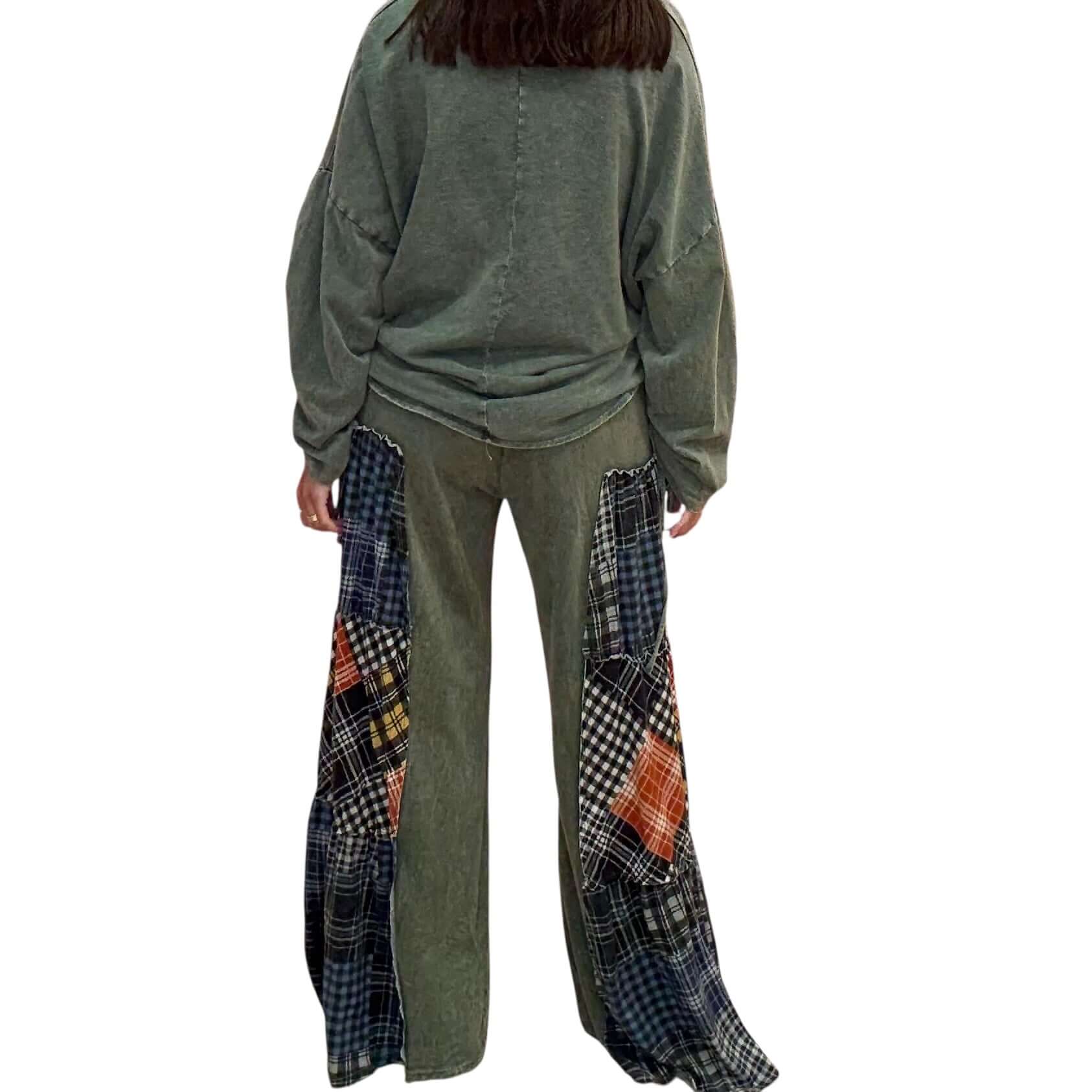 Olive Wanderer Plaid Flare Pants – Alicia DiMichele Boutique