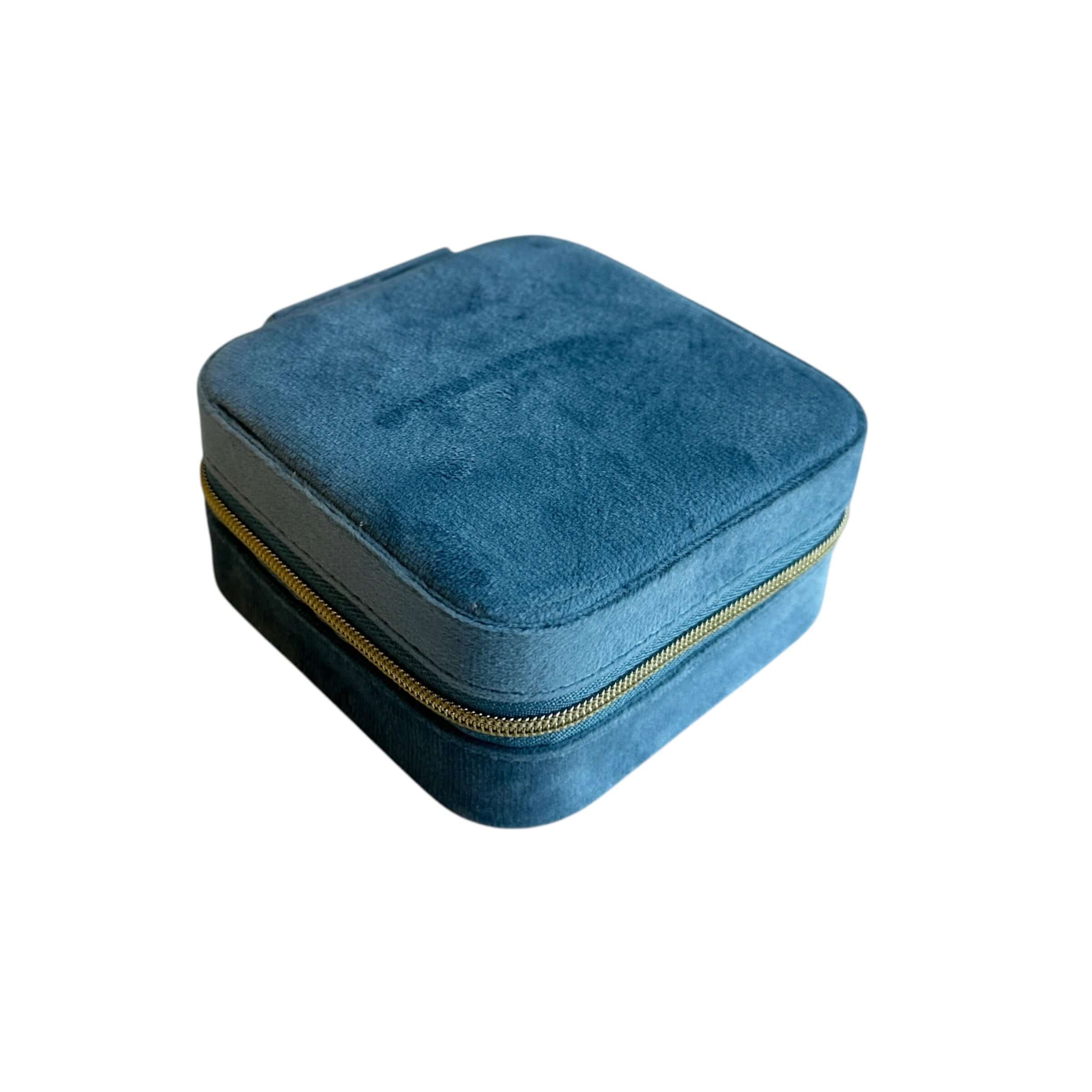 Mini Velvet Jewelry Case – Alicia DiMichele Boutique