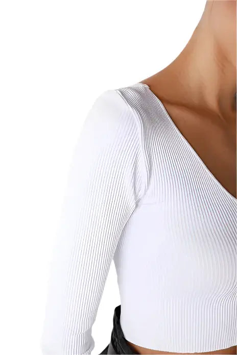 Ribbed 3/4 Sleeve V Neck Crop Top - White – Alicia DiMichele Boutique
