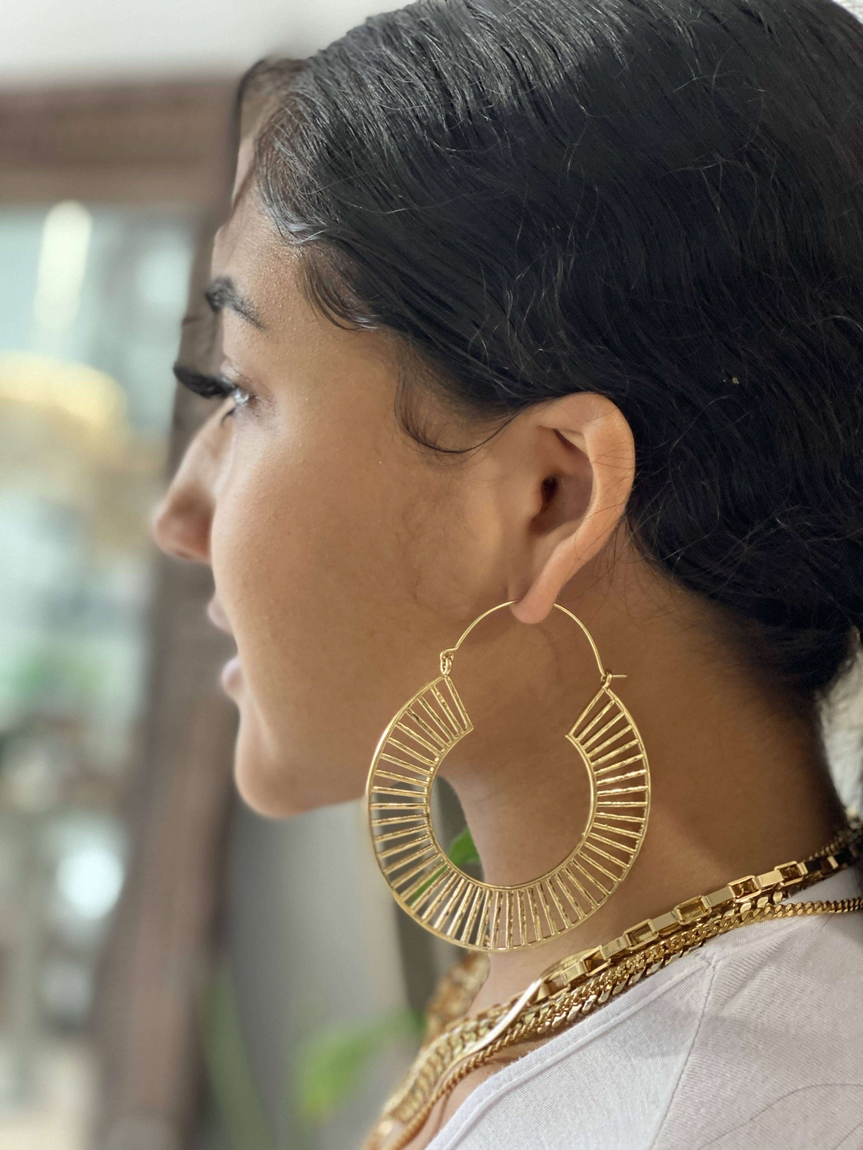 Sienna Bold Hoops – Alicia DiMichele Boutique