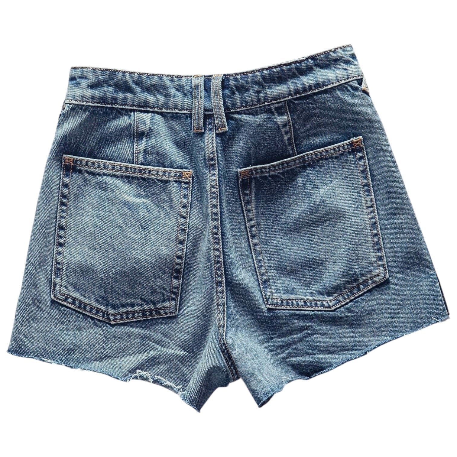 Patch Pocket Raw Hem Denim Shorts – Alicia DiMichele Boutique