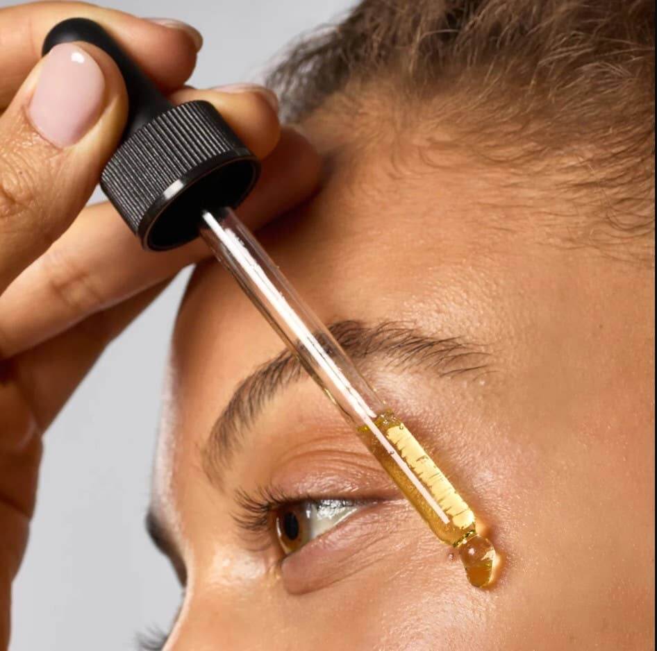 Kitsch Hydrating Dermaplane Oil – Alicia DiMichele Boutique