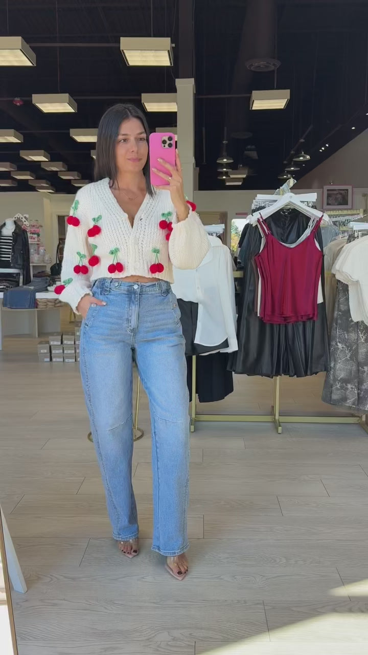Sweet Cherry Knit Cardigan – Ivory Cropped Chunky Knit – Alicia