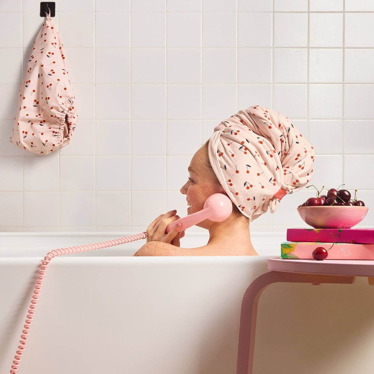 みぃひ様✨【美品 超希少XL】DUVETICA　ACE-wool　CERRUTI Kitsch XL Hair Towel Wrap - Cherry Print | Alicia DiMichele Boutique